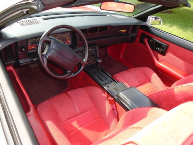 1992 Chevrolet Camaro RS - photo 4