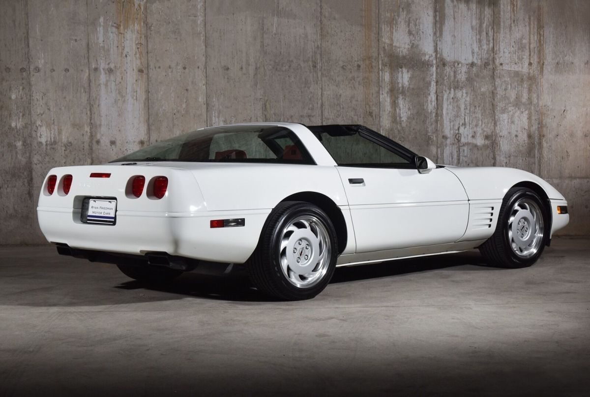 1992 Chevrolet Corvette - photo 3