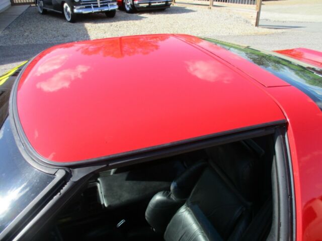 1992 Chevrolet Corvette 2dr Coupe Hatchback - photo 7