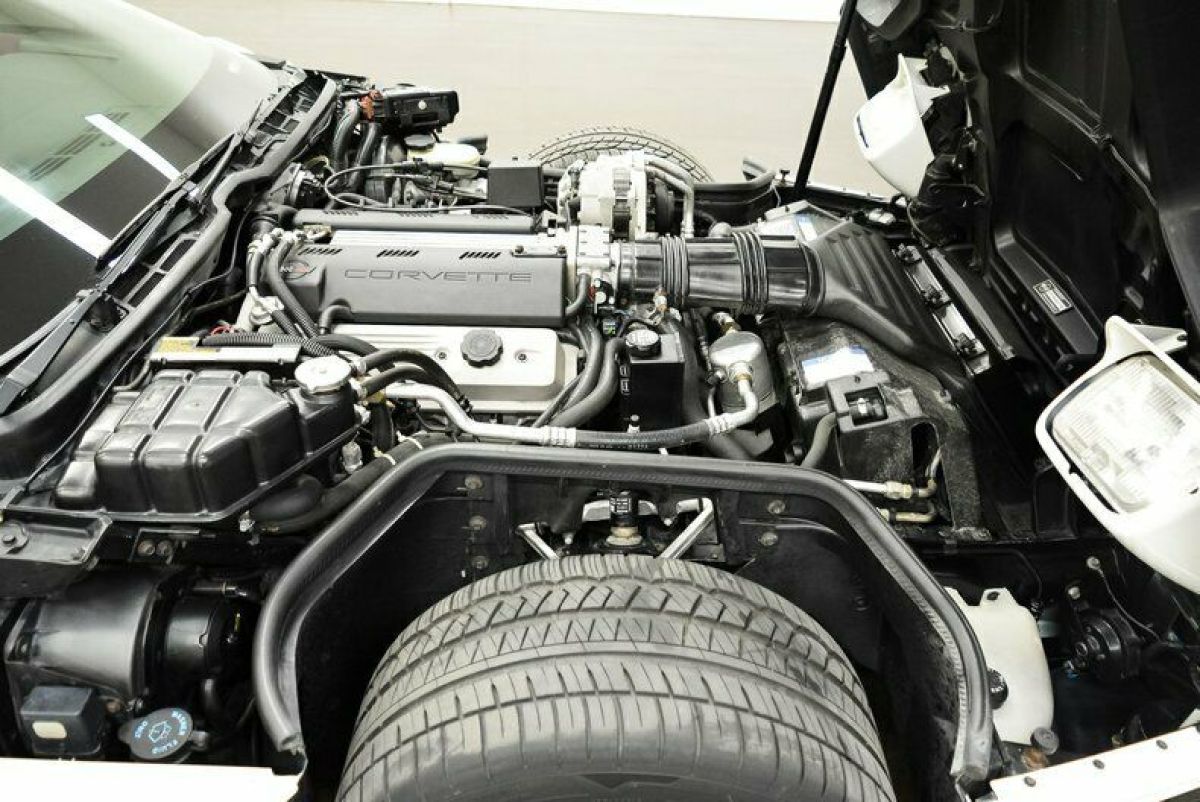 1992 Chevrolet Corvette - photo 10