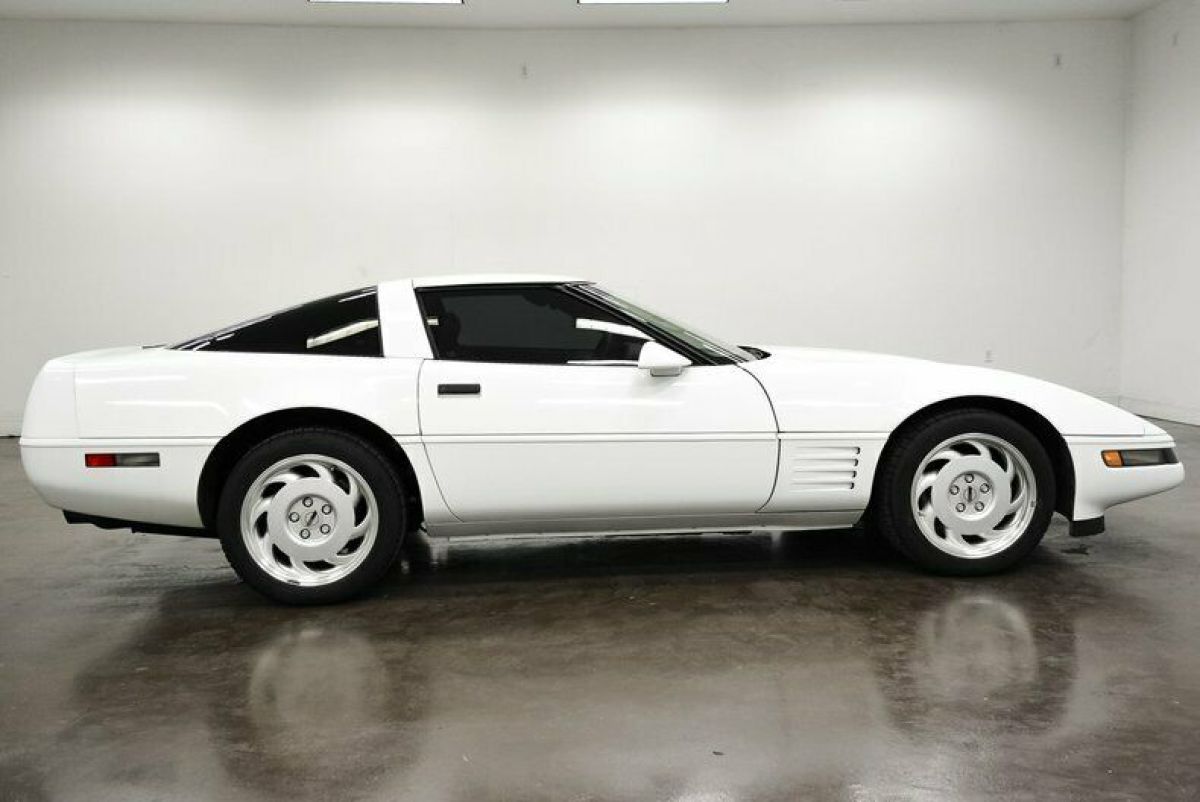 1992 Chevrolet Corvette - photo 8