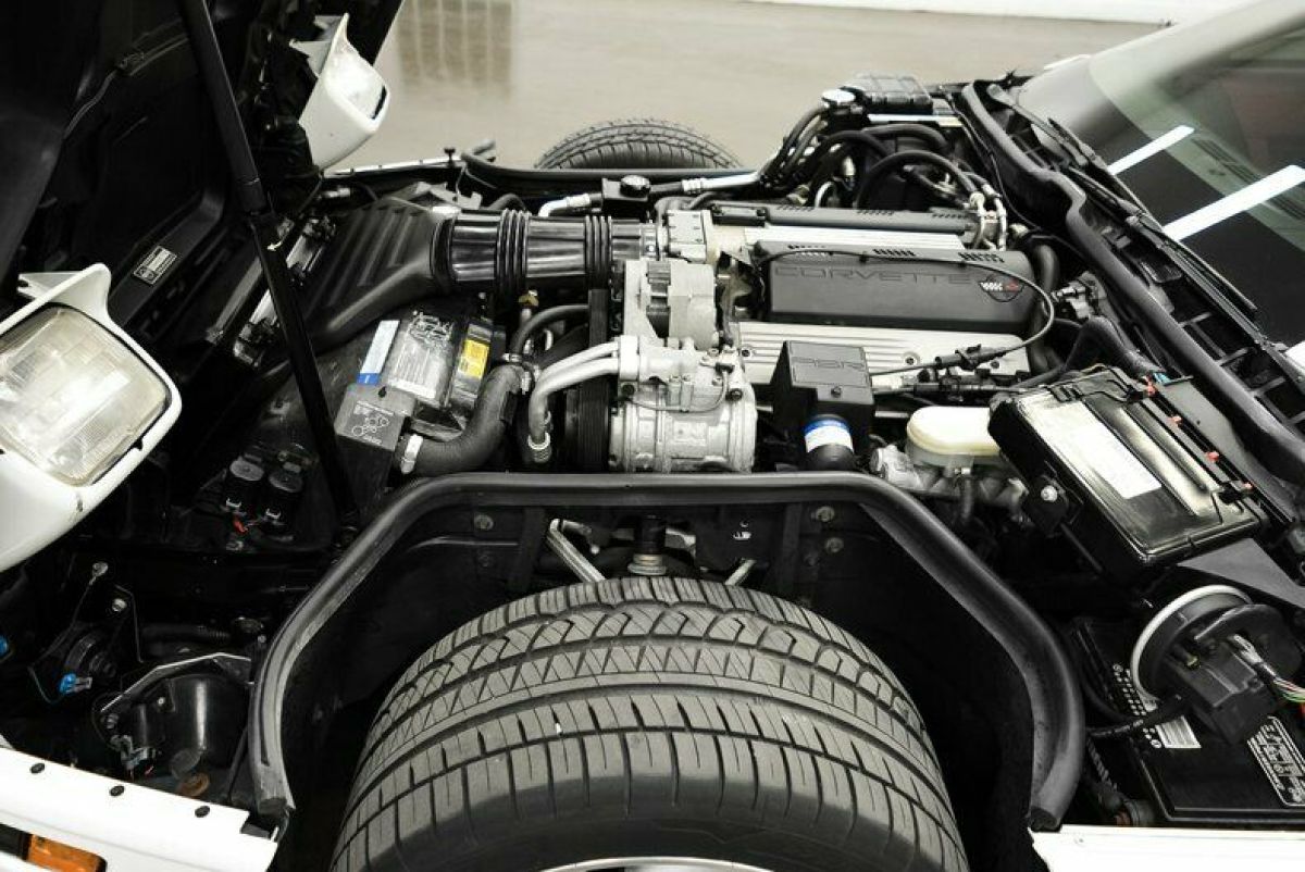 1992 Chevrolet Corvette - photo 9