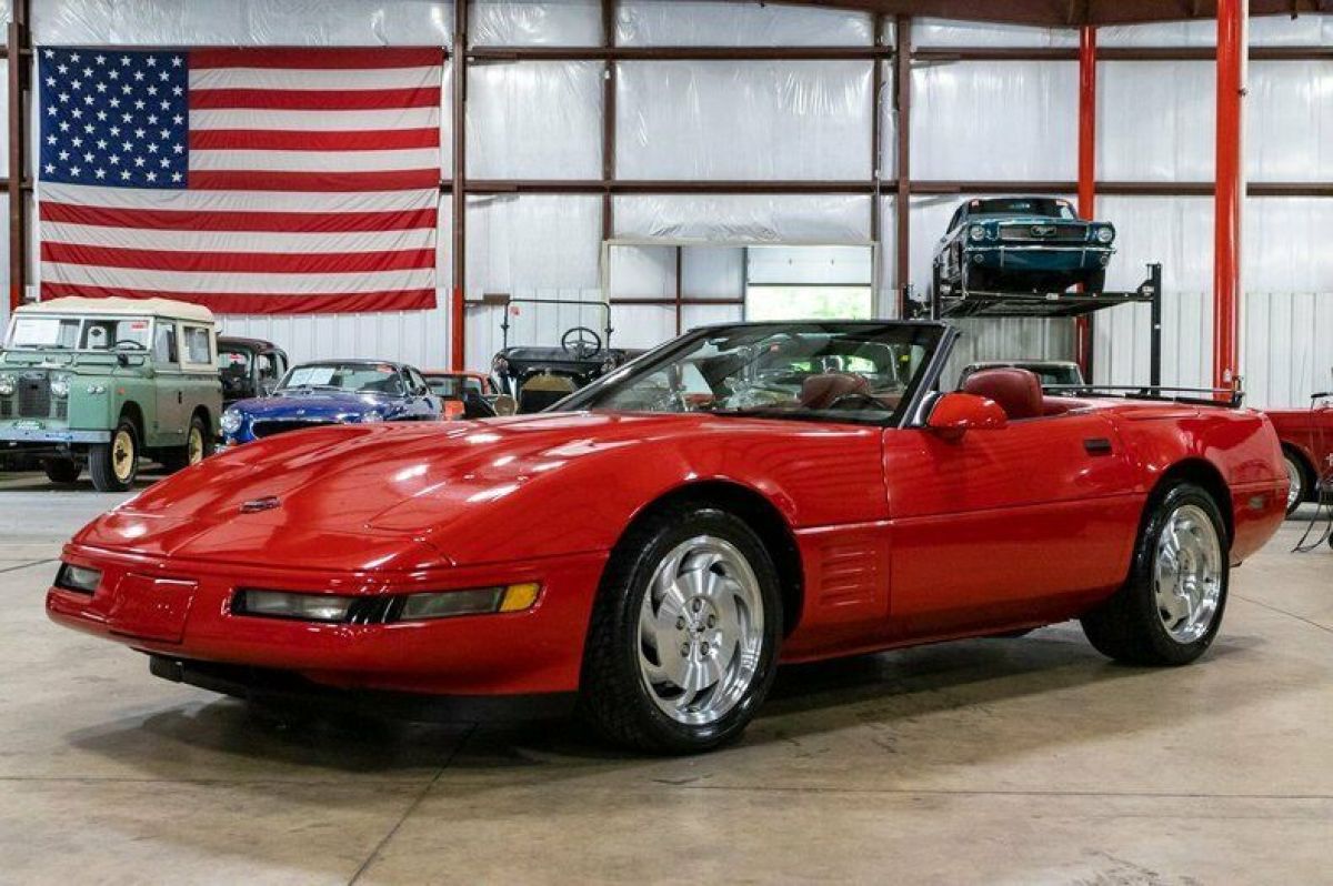 1992 Chevrolet Corvette 34102 Miles Bright Red Convertible 5.7L V8 4-Speed Auto 1992 Chevrolet Corvette