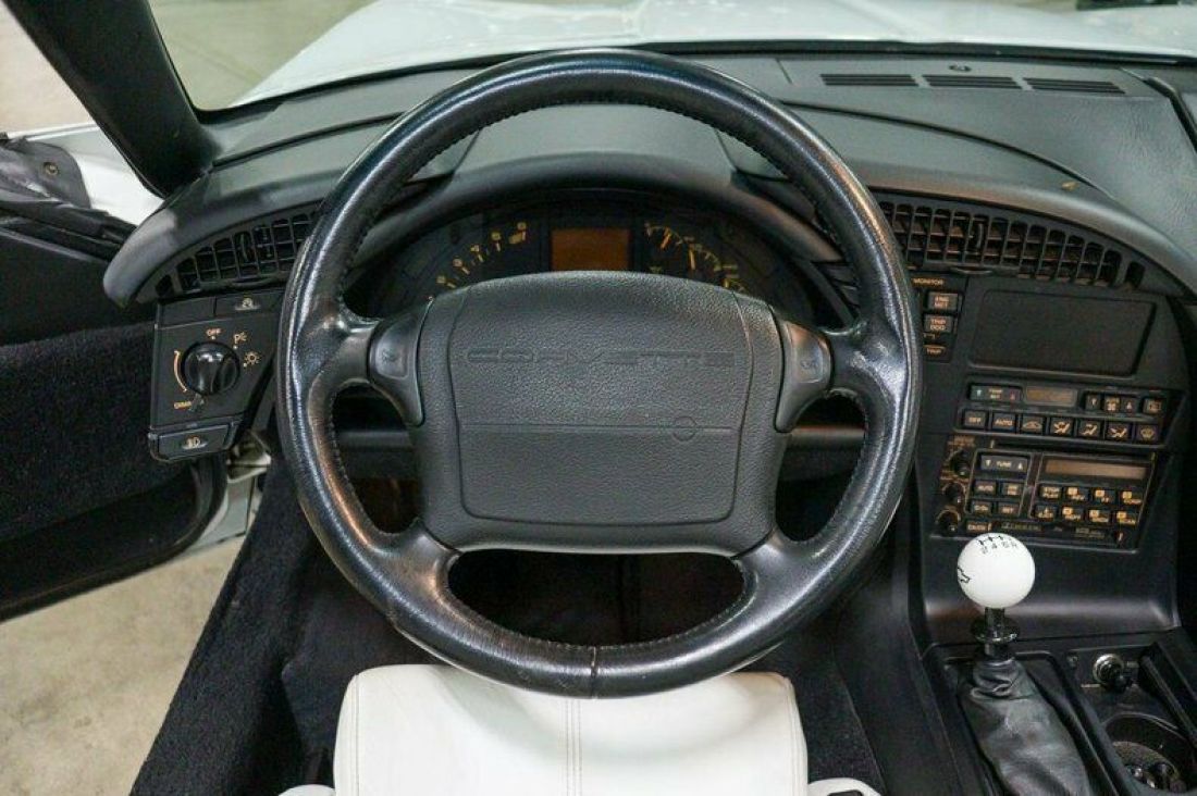 1992 Chevrolet Corvette - photo 12