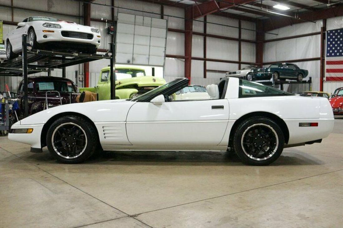 1992 Chevrolet Corvette - photo 2