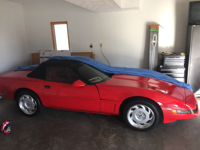 1992 Chevrolet Corvette Base Convertible 2-Door - photo 4