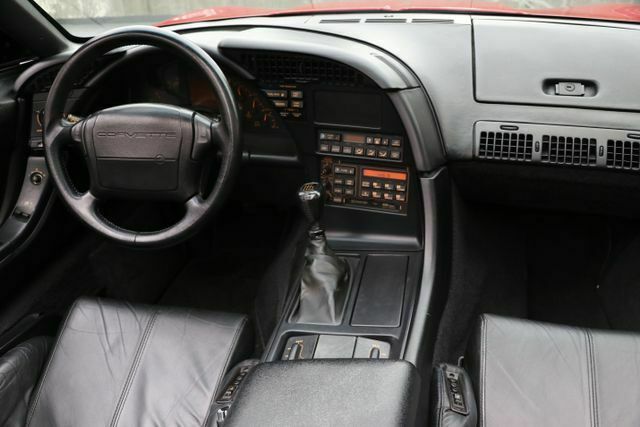 1992 Chevrolet Corvette Convertible 2D - photo 3