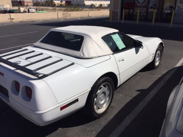 1992 Chevrolet Corvette - photo 2