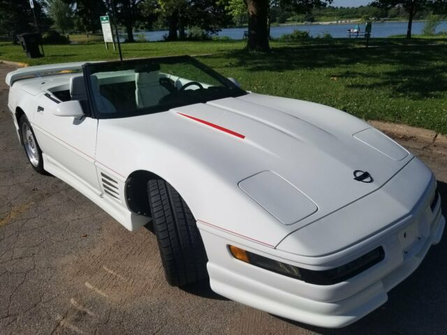1992 Chevrolet Corvette Convertible - photo 3