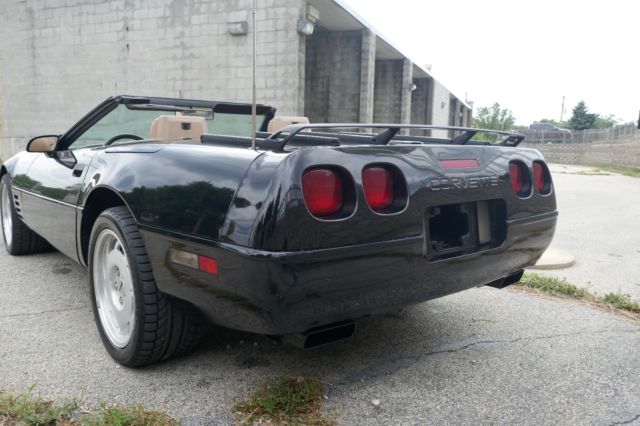 1992 Chevrolet Corvette Convertible - photo 8