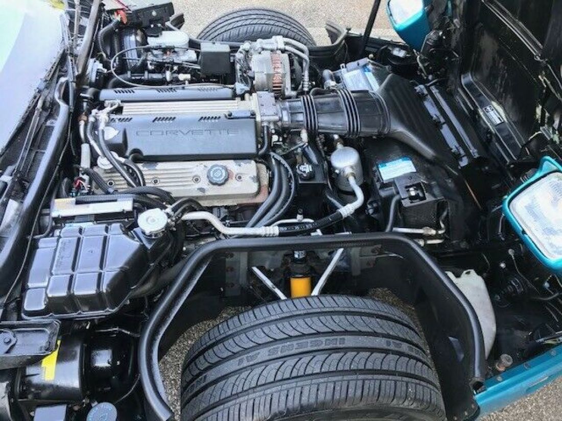 1992 Chevrolet Corvette - photo 12