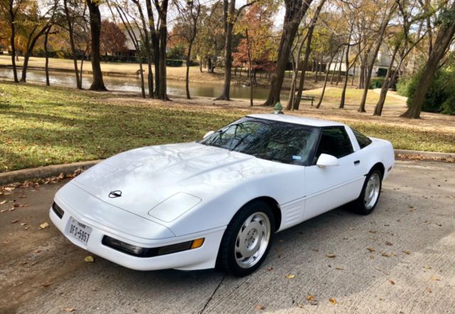 1992 Chevrolet Corvette Coupe 100% FIRM 6 Speed Manual clean car fax 1992 Chevrolet Corvette --