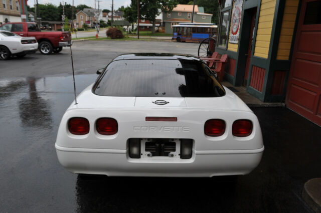 1992 Chevrolet Corvette Coupe - photo 9