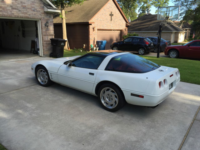 1992 Chevrolet Corvette - photo 3