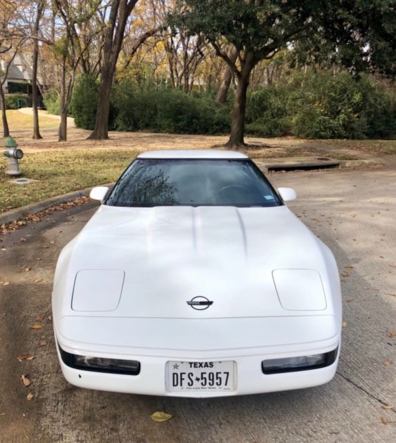 1992 Chevrolet Corvette -- - photo 3