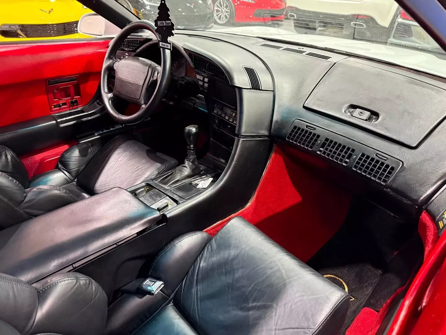 1992 Chevrolet Corvette Coupe Dual Pwr, 6-Speed, Black Collectors, Nice! - photo 10