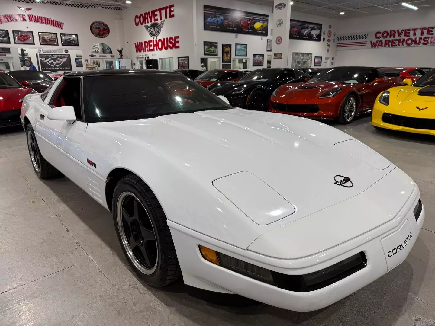 1992 Chevrolet Corvette Coupe Dual Pwr, 6-Speed, Black Collectors, Nice! - photo 4