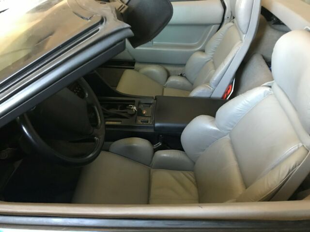 1992 Chevrolet Corvette - photo 2