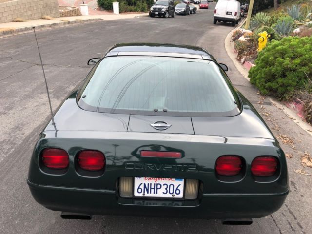 1992 Chevrolet Corvette Base Hatchback 2-Door - photo 4