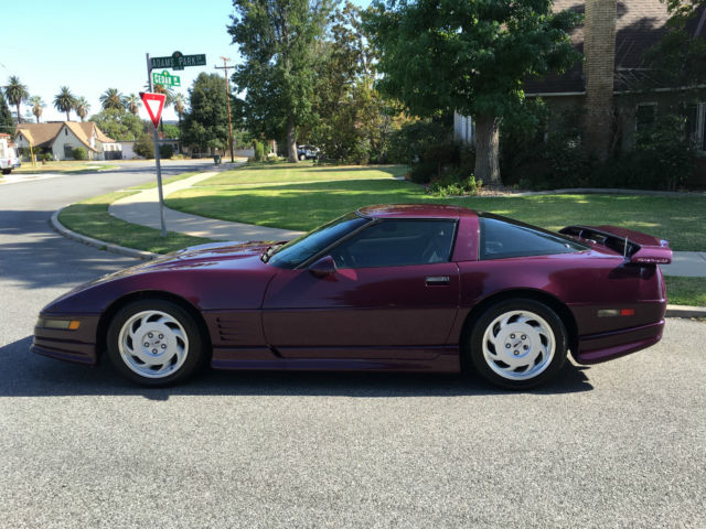 1992 CHEVROLET CORVETTE W/ GREENWOOD BODYKIT ONLY 77K MILES 6-SPEED MANUEL NICE! 1992 Chevrolet Corvette COUPE