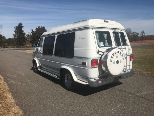 1992 Chevrolet G20 Van Explorer conversion - photo 2