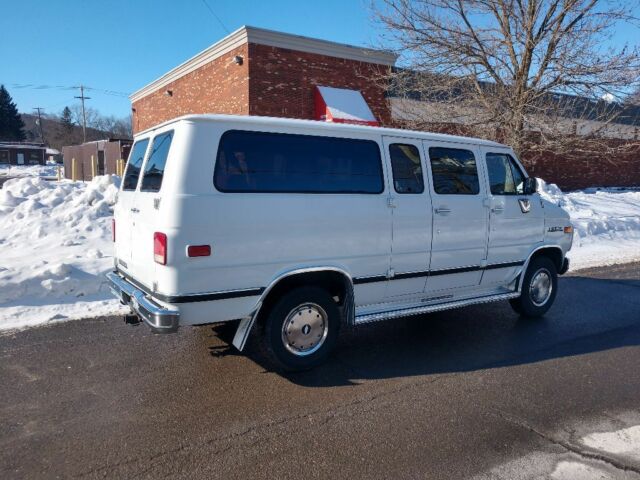 1992 Chevrolet G20 Van Beauville - photo 5