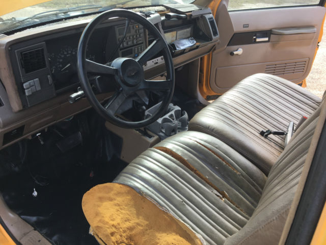 1992 Chevrolet C/K Pickup 2500 Cheyenne K2500 Diesel - photo 10
