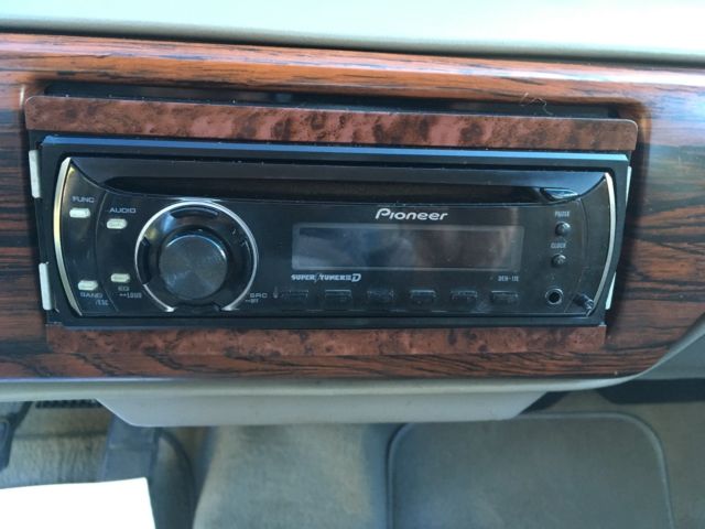 1992 Chevrolet Lumina Base - photo 7