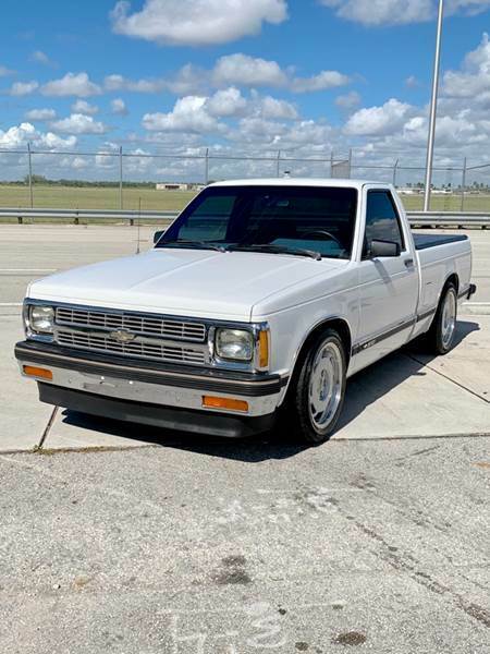 1992 Chevrolet S-10 Base 2dr Standard Cab SB - photo 11