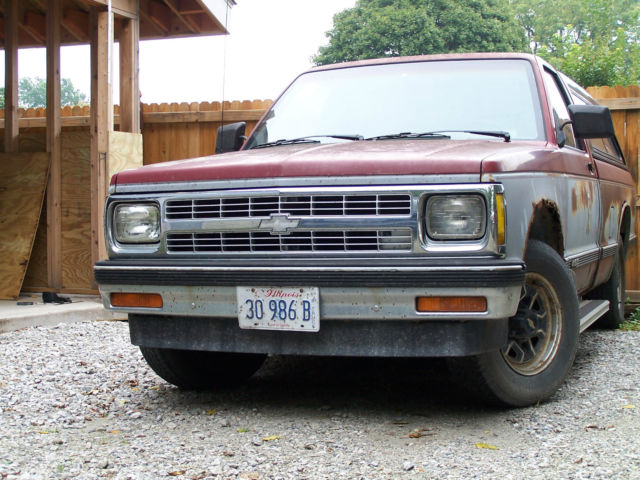 1992 Chevrolet S10 Base Standard Cab Pickup 2-Door 2.8Liter V6, 5 Speed, RWD 1992 Chevrolet S-10 See Photos, Not Sure