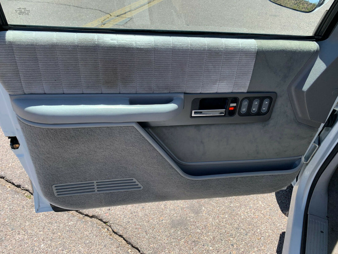 1992 Chevrolet Silverado 1500 C1500 - photo 13