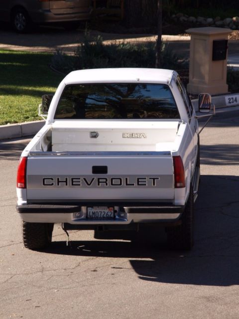 1992 Chevrolet Silverado 2500 HD 7.4L 87k Miles Barnyard Find Rare CA Barn yard - photo 12