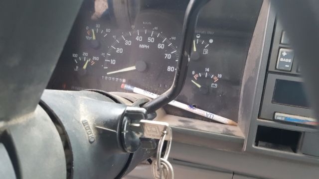 1992 Chevrolet Suburban - photo 3