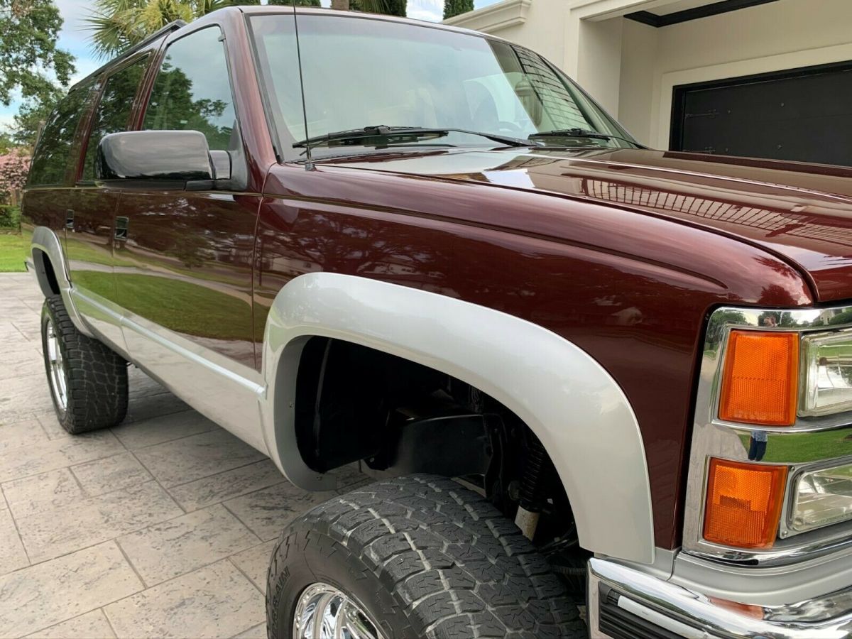1992 Chevrolet Suburban silverado - photo 4