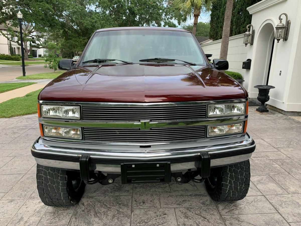 1992 Chevrolet Suburban silverado - photo 7