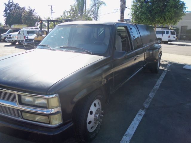1992 Chevrolet Other Pickups black - photo 3