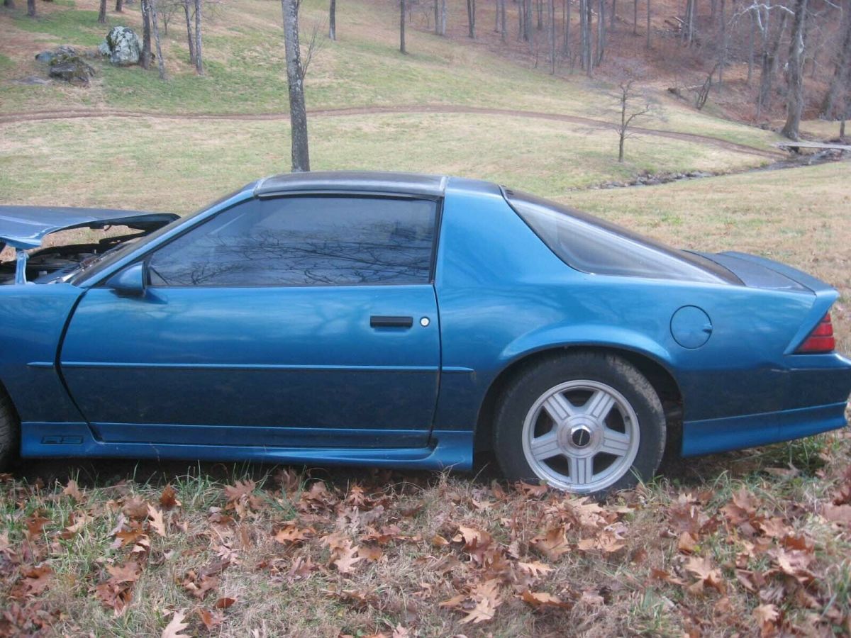 1992 Chevrolet Camaro - photo 13