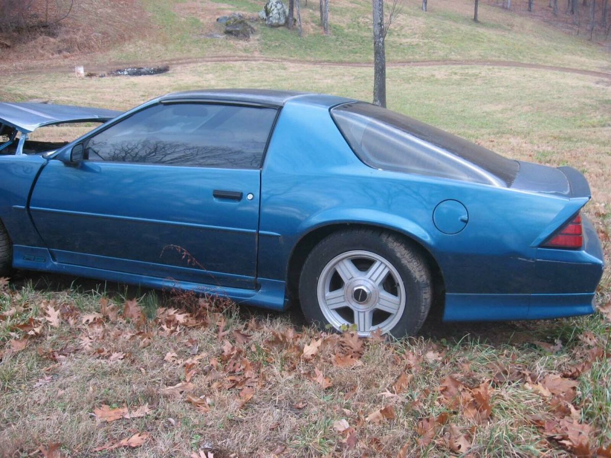 1992 Chevrolet Camaro - photo 2