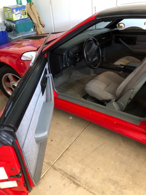 1992 Chevrolet Camaro - photo 2