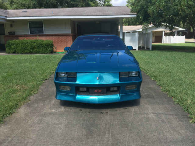1992 Chevrolet Camaro - photo 2