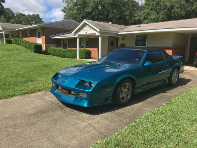 1992 Chevrolet Camaro - photo 3