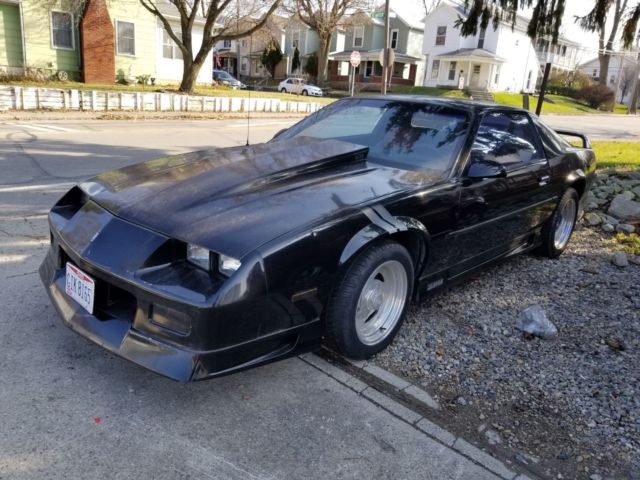 1992 CHEVY CAMERO WITH A FREE AND CLEAR TITLE WITH KEYS 1992 Chevrolet Camaro