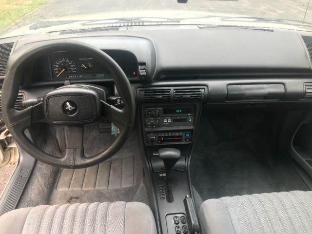 1992 Chevrolet Cavalier RA - photo 6