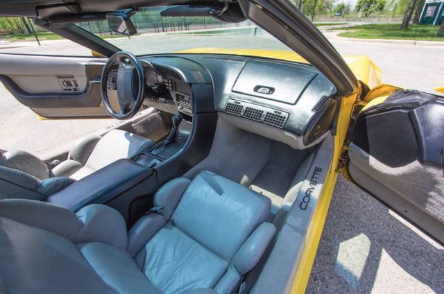 1992 Chevrolet Corvette - photo 12