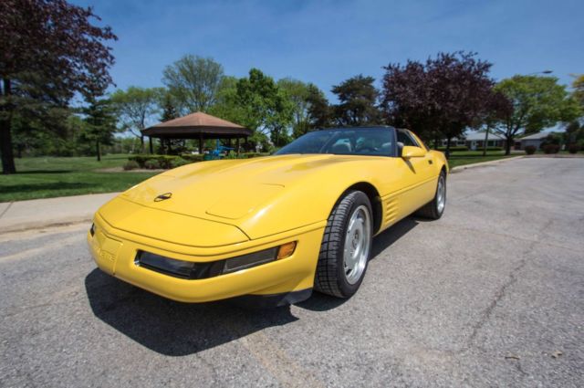 1992 Chevrolet Corvette - photo 2