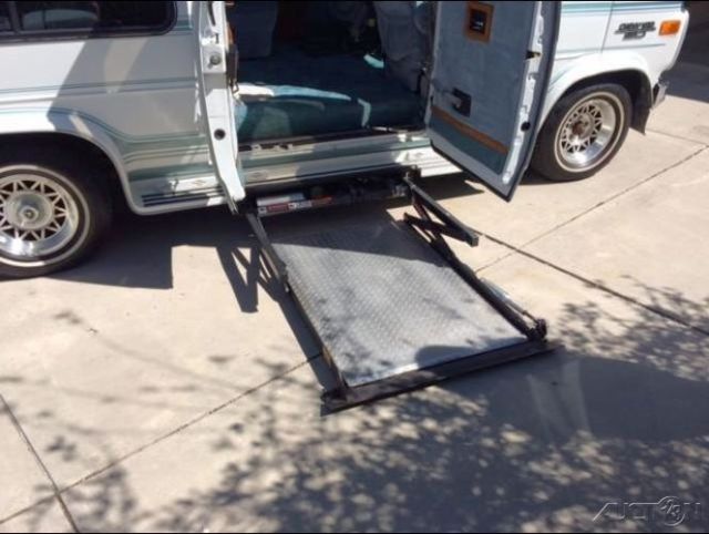 1992 Chevrolet Sportvan G20 - photo 4