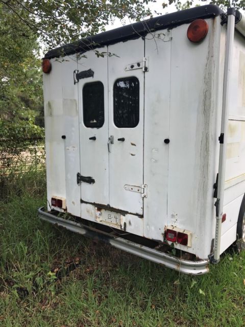 1992 Chevrolet G30 Cutaway Box truck - photo 5