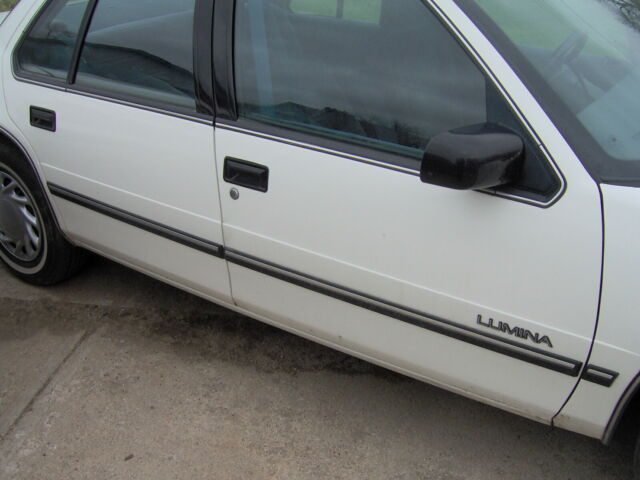 1992 Chevrolet Lumina - photo 9