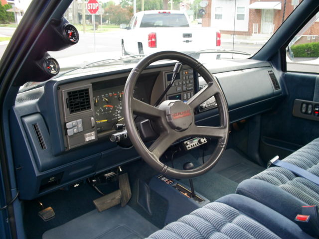 1992 Chevrolet C/K Pickup 2500 - photo 6
