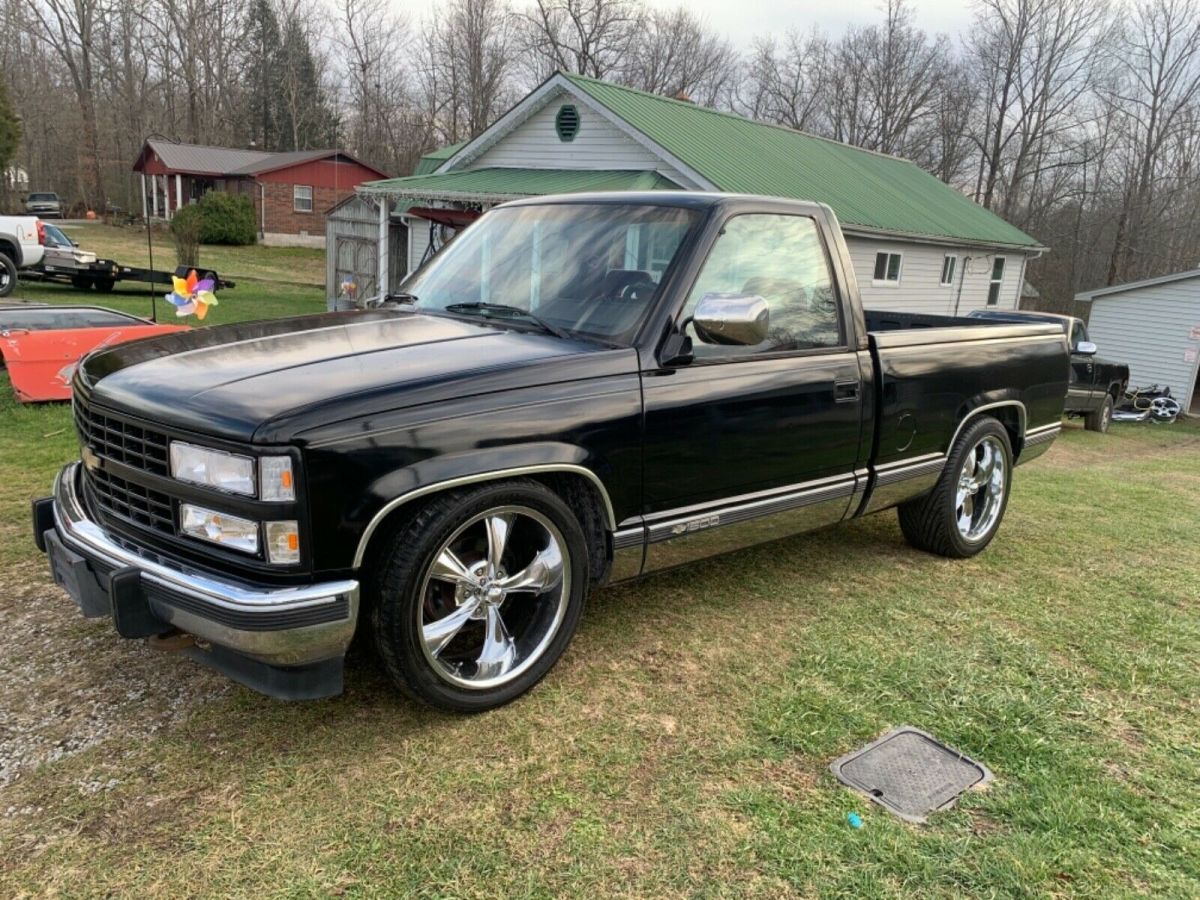 1992 Chevy Silverado 350 auto swb lowered 3/4 20” ridlers no rust 176k 1992 Chevrolet C/K Pickup 1500